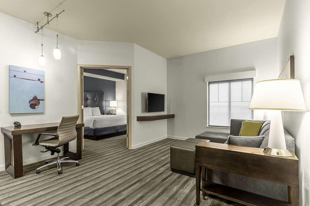 Hyatt House Richmond - Short Pump Hotel Room photo